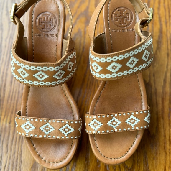 Tory Burch REENA Wedge Platform - Picture 2 of 8